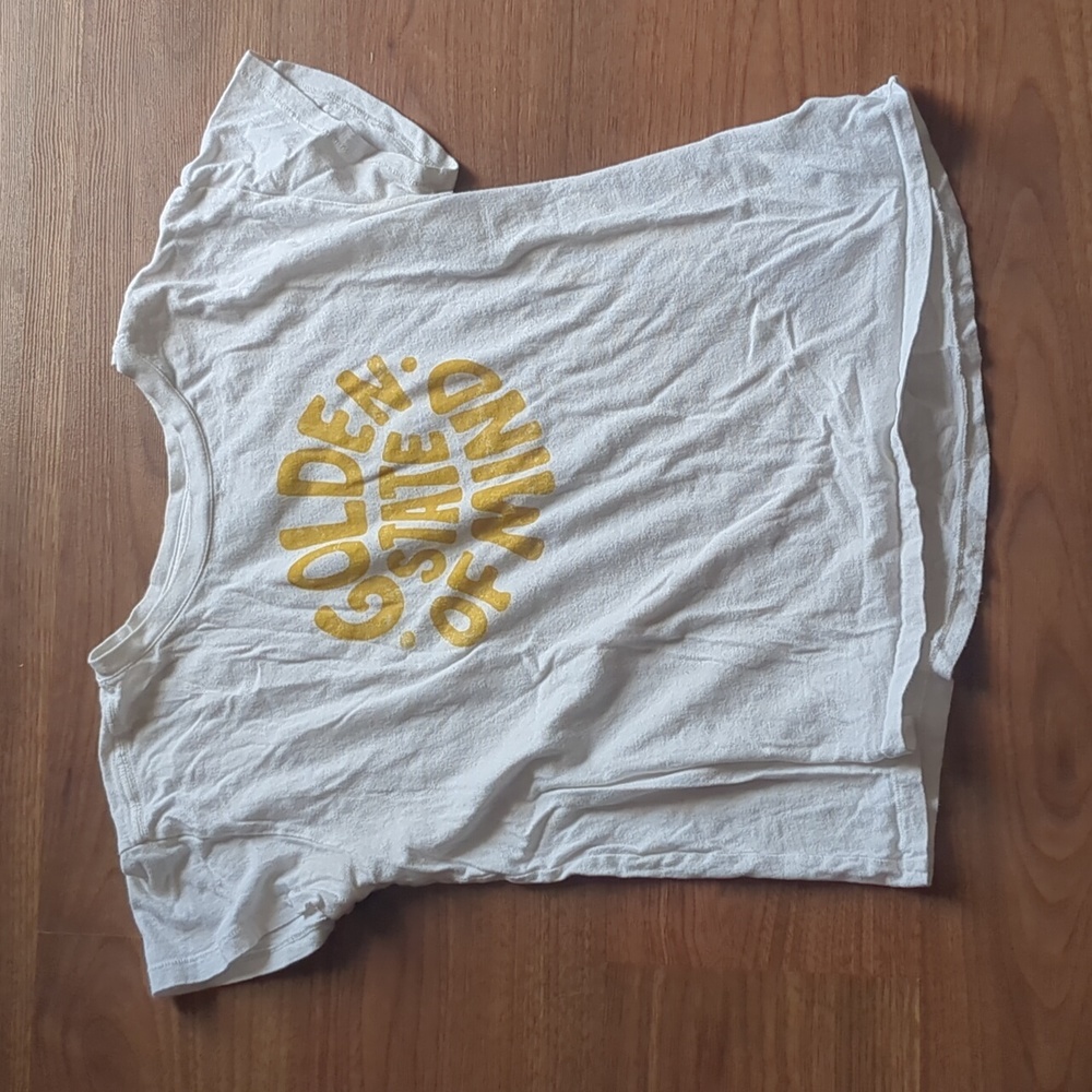 3 for $10 / GAP / Graphic Tee / M
